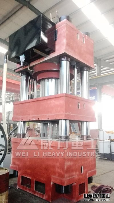 三梁四柱油壓機(jī)生產(chǎn)廠家